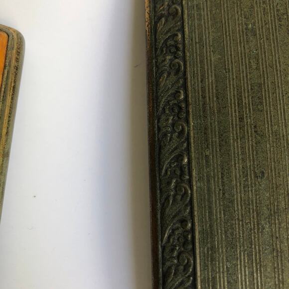 Mid Century Patina Silver Tone Vanity Set Hand Mirror Hair Brush Vintage Set - Picture 7 of 10